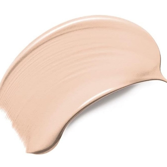 Clinique Even Better Refresh Foundation - Picture 2 of 2